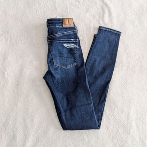 American Eagle Next Level Distressed Blue Jegging Jeans - Size 00